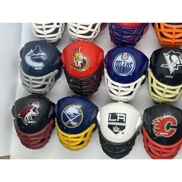 Franklin NHL Mini Hockey Goalie Masks Helmets Lot of 23 Teams - No Duplicates - Picture 5 of 15